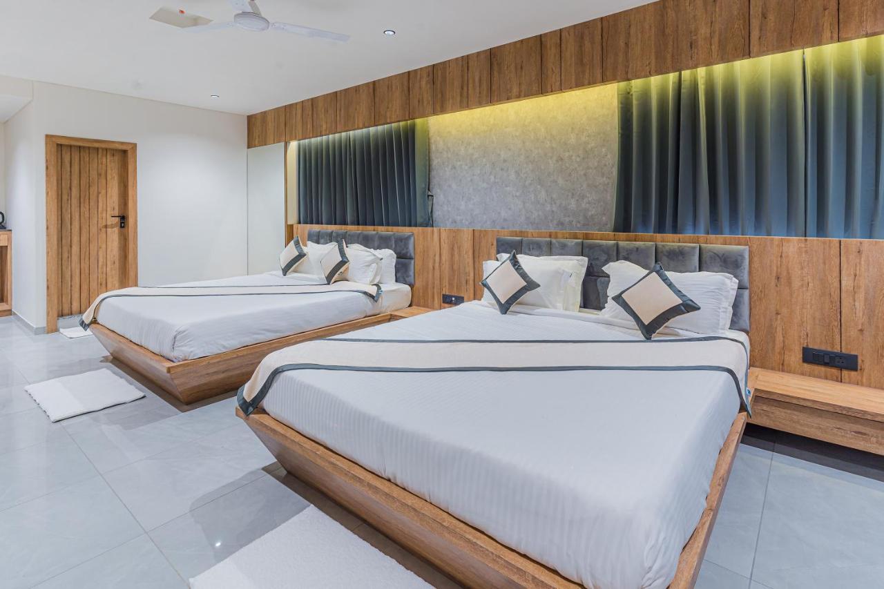 Hotel The Grand Heaven Gandhinagar Kültér fotó