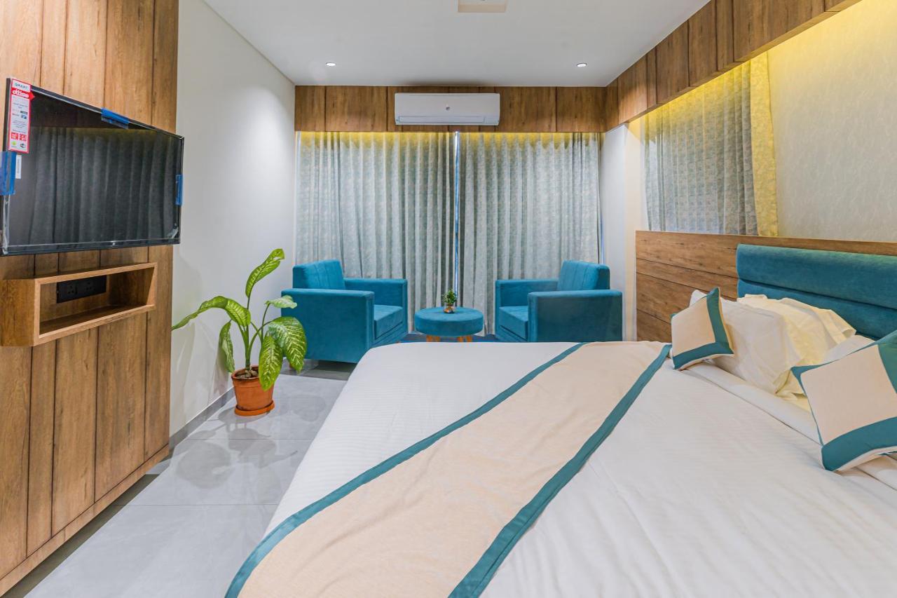 Hotel The Grand Heaven Gandhinagar Kültér fotó