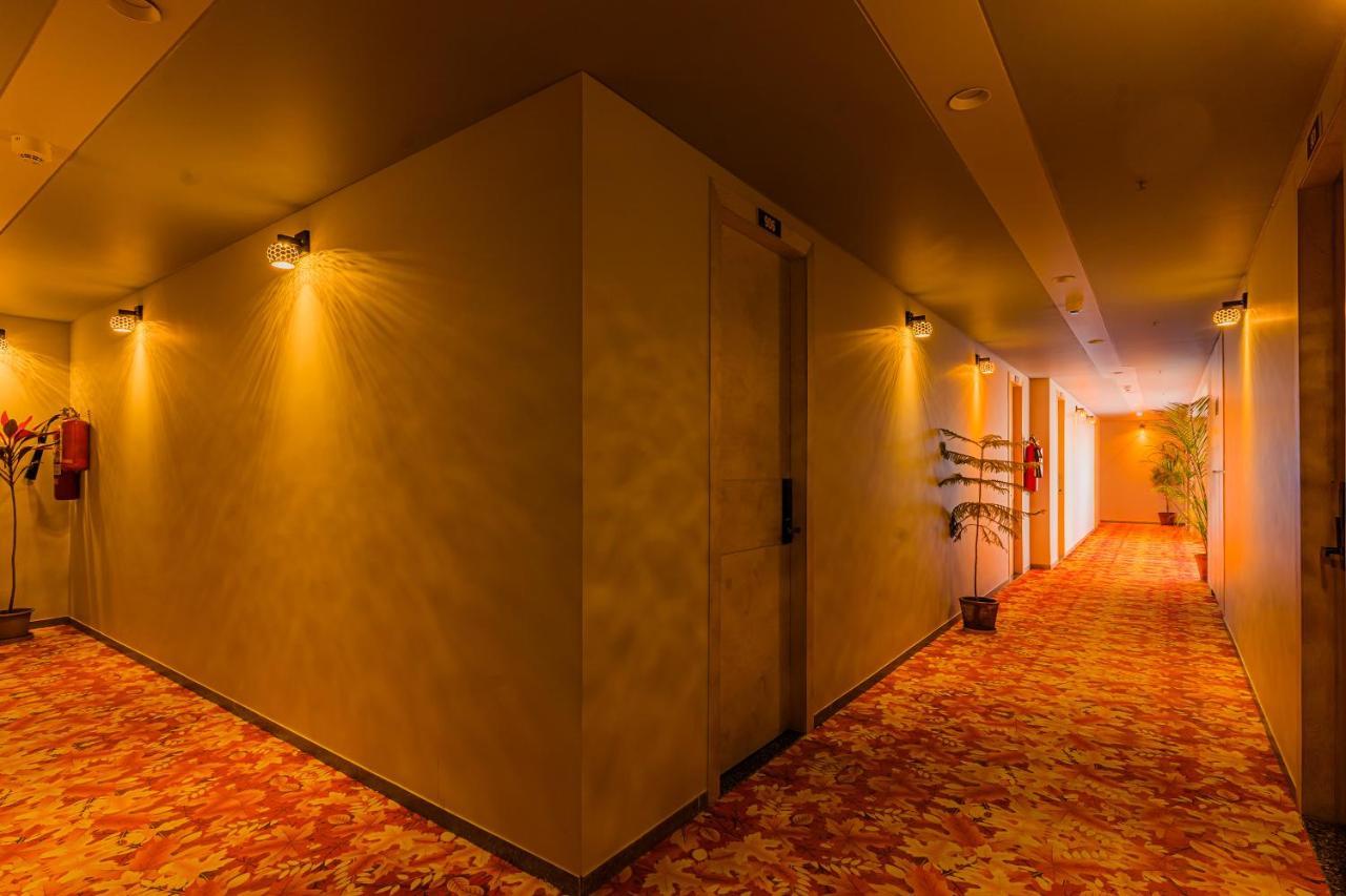 Hotel The Grand Heaven Gandhinagar Kültér fotó